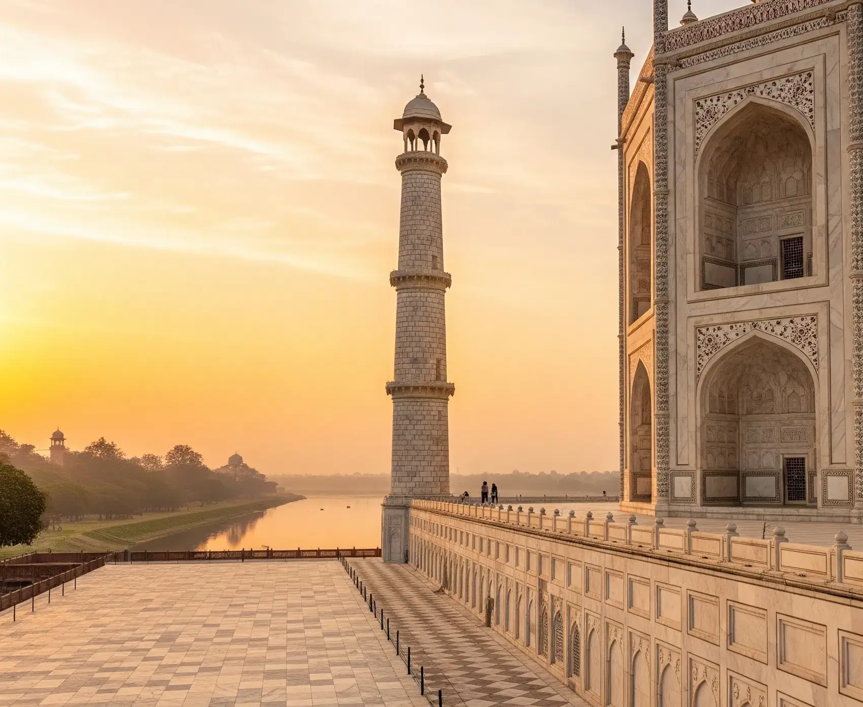 Taj Mahal Luxury Tour by Premium Car from Delhi